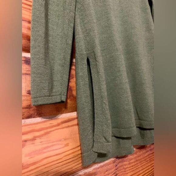 Eileen Fisher 100% Merino Wool Stretch Jersey Knit Crew Neck Long Top Size Small - Picture 4 of 8